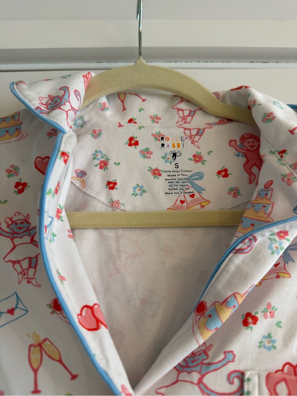 Roller Rabbit Wedding Pajama Top - Picture 2 of 3